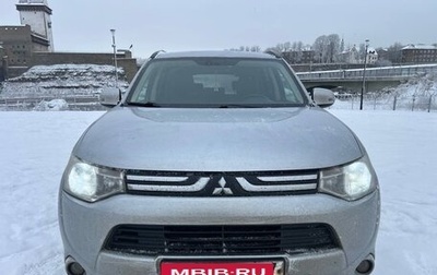 Mitsubishi Outlander III рестайлинг 3, 2012 год, 1 250 000 рублей, 1 фотография