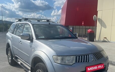 Mitsubishi Pajero Sport II рестайлинг, 2012 год, 1 100 000 рублей, 1 фотография