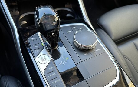 BMW 3 серия, 2020 год, 2 750 000 рублей, 14 фотография