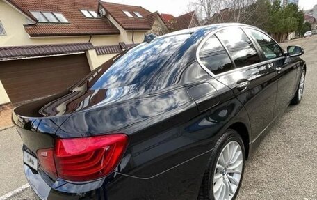 BMW 5 серия, 2013 год, 1 800 000 рублей, 6 фотография