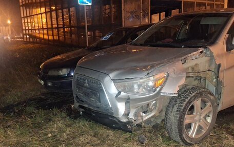 Mitsubishi ASX I рестайлинг, 2014 год, 600 000 рублей, 2 фотография