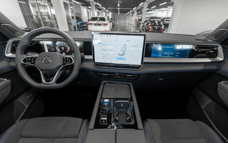 Volkswagen Teramont, 2025 год, 6 335 000 рублей, 8 фотография