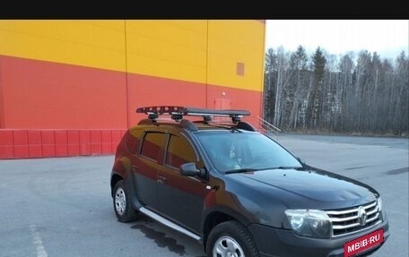 Renault Duster I рестайлинг, 2014 год, 999 999 рублей, 3 фотография