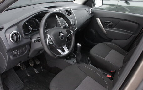 Renault Logan II, 2019 год, 1 100 000 рублей, 6 фотография