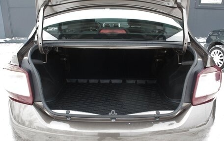 Renault Logan II, 2019 год, 1 100 000 рублей, 22 фотография