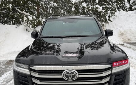 Toyota Land Cruiser, 2024 год, 15 500 000 рублей, 3 фотография