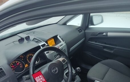 Opel Zafira B, 2010 год, 600 000 рублей, 8 фотография