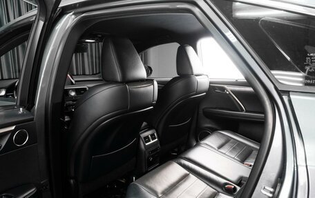 Lexus RX IV рестайлинг, 2018 год, 4 599 000 рублей, 12 фотография