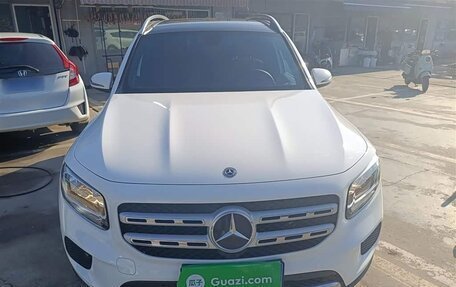 Mercedes-Benz GLB, 2021 год, 2 100 325 рублей, 3 фотография