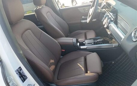 Mercedes-Benz GLB, 2021 год, 2 100 325 рублей, 19 фотография