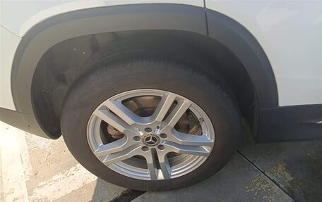 Mercedes-Benz GLB, 2021 год, 2 100 325 рублей, 24 фотография