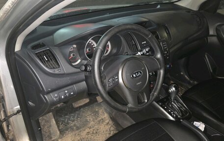 KIA Cerato III, 2010 год, 799 000 рублей, 16 фотография