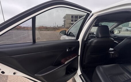 Toyota Camry, 2017 год, 1 900 000 рублей, 13 фотография