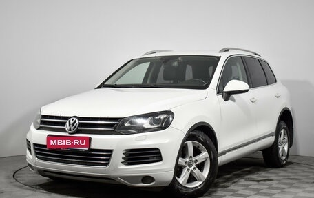 Volkswagen Touareg III, 2012 год, 1 690 000 рублей, 1 фотография