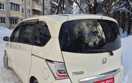 Honda Freed I, 2011 год, 1 190 000 рублей, 3 фотография