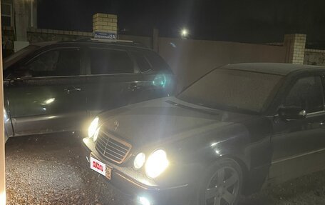 Mercedes-Benz E-Класс, 2000 год, 650 000 рублей, 2 фотография