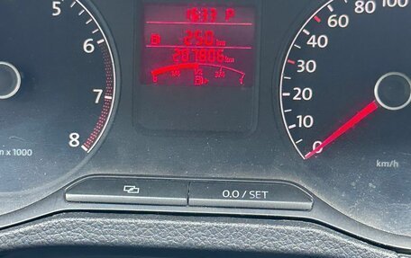 Volkswagen Polo VI (EU Market), 2011 год, 870 000 рублей, 4 фотография