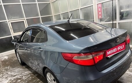 KIA Rio III рестайлинг, 2013 год, 900 000 рублей, 5 фотография