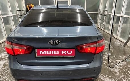 KIA Rio III рестайлинг, 2013 год, 900 000 рублей, 6 фотография