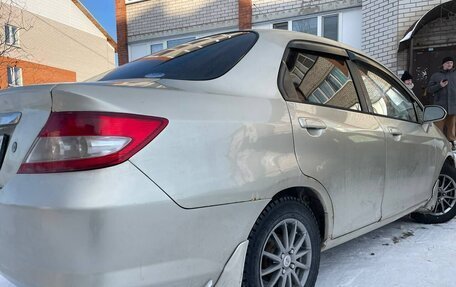 Honda Fit Aria, 2004 год, 365 000 рублей, 5 фотография