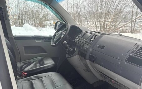 Volkswagen Transporter T5 рестайлинг, 2010 год, 1 150 000 рублей, 9 фотография