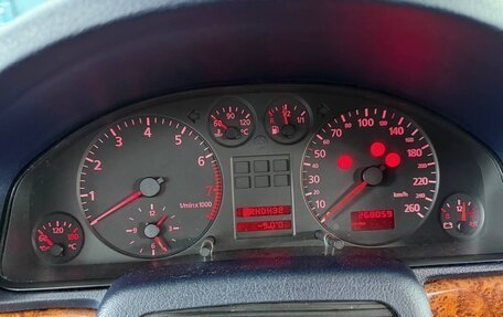 Audi A4, 1998 год, 470 000 рублей, 14 фотография