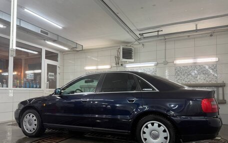 Audi A4, 1998 год, 470 000 рублей, 22 фотография