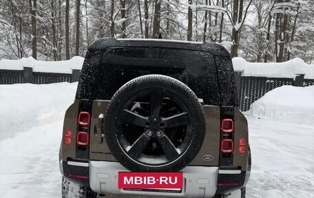 Land Rover Defender II, 2022 год, 9 550 000 рублей, 5 фотография