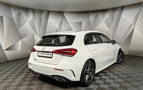 Mercedes-Benz A-Класс, 2020 год, 3 350 000 рублей, 2 фотография