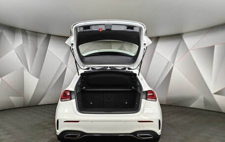 Mercedes-Benz A-Класс, 2020 год, 3 350 000 рублей, 12 фотография