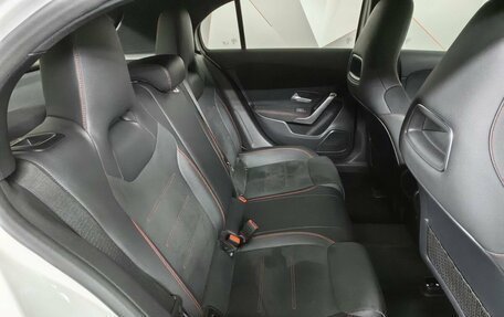 Mercedes-Benz A-Класс, 2020 год, 3 350 000 рублей, 16 фотография