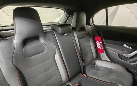 Mercedes-Benz A-Класс, 2020 год, 3 350 000 рублей, 17 фотография