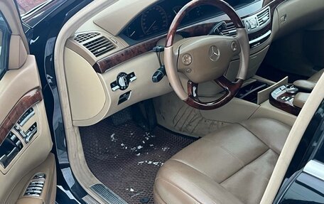 Mercedes-Benz S-Класс, 2006 год, 1 850 000 рублей, 3 фотография