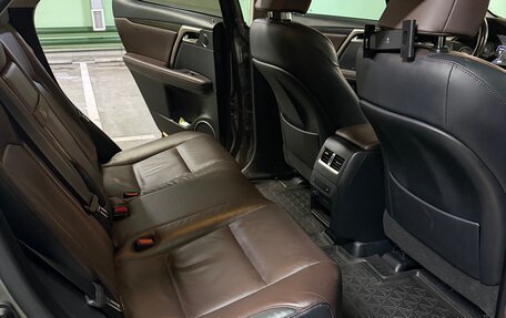 Lexus RX IV рестайлинг, 2018 год, 4 500 000 рублей, 3 фотография