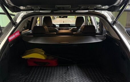 Lexus RX IV рестайлинг, 2018 год, 4 500 000 рублей, 11 фотография