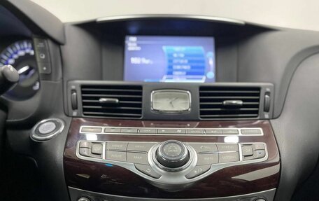 Infiniti Q70 I, 2015 год, 1 750 000 рублей, 11 фотография