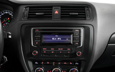 Volkswagen Jetta VI, 2014 год, 990 000 рублей, 15 фотография