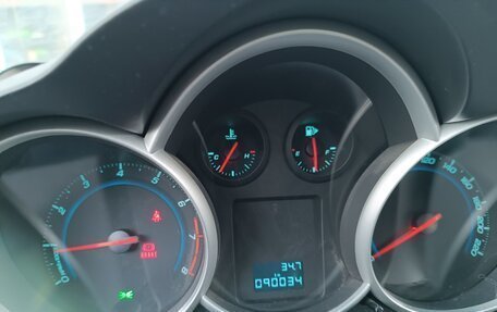 Chevrolet Cruze II, 2011 год, 499 000 рублей, 9 фотография