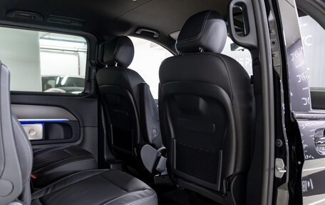 Mercedes-Benz V-Класс, 2024 год, 15 560 994 рублей, 19 фотография