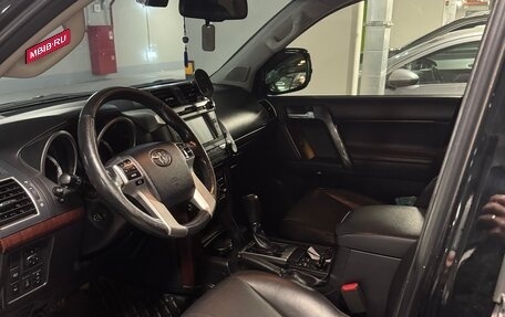 Toyota Land Cruiser Prado 150 рестайлинг 2, 2013 год, 4 350 000 рублей, 5 фотография