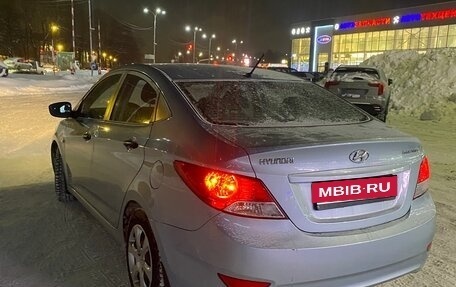 Hyundai Solaris II рестайлинг, 2012 год, 890 000 рублей, 6 фотография