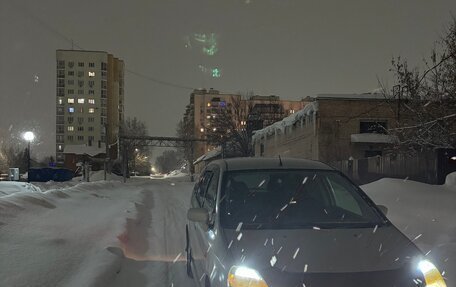 Honda Stream I рестайлинг, 2001 год, 600 000 рублей, 8 фотография