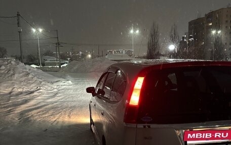 Honda Stream I рестайлинг, 2001 год, 600 000 рублей, 10 фотография