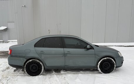 Volkswagen Jetta VI, 2006 год, 320 000 рублей, 6 фотография