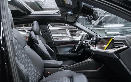 Audi Q5, 2025 год, 7 715 000 рублей, 17 фотография