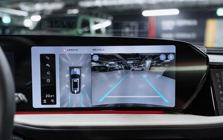 Audi Q5, 2025 год, 7 715 000 рублей, 28 фотография