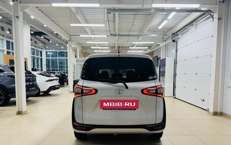 Toyota Sienta II, 2018 год, 1 399 999 рублей, 5 фотография