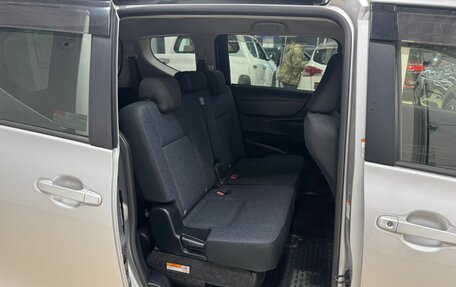 Toyota Sienta II, 2018 год, 1 399 999 рублей, 17 фотография