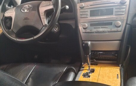 Toyota Camry, 2006 год, 810 000 рублей, 10 фотография