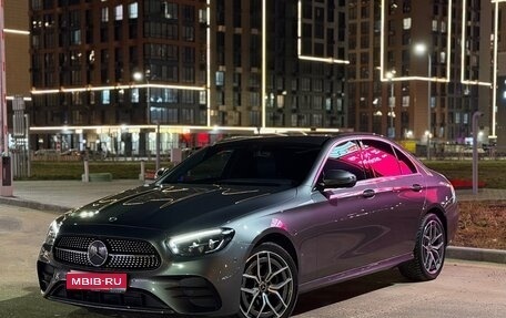 Mercedes-Benz E-Класс, 2021 год, 4 590 000 рублей, 1 фотография